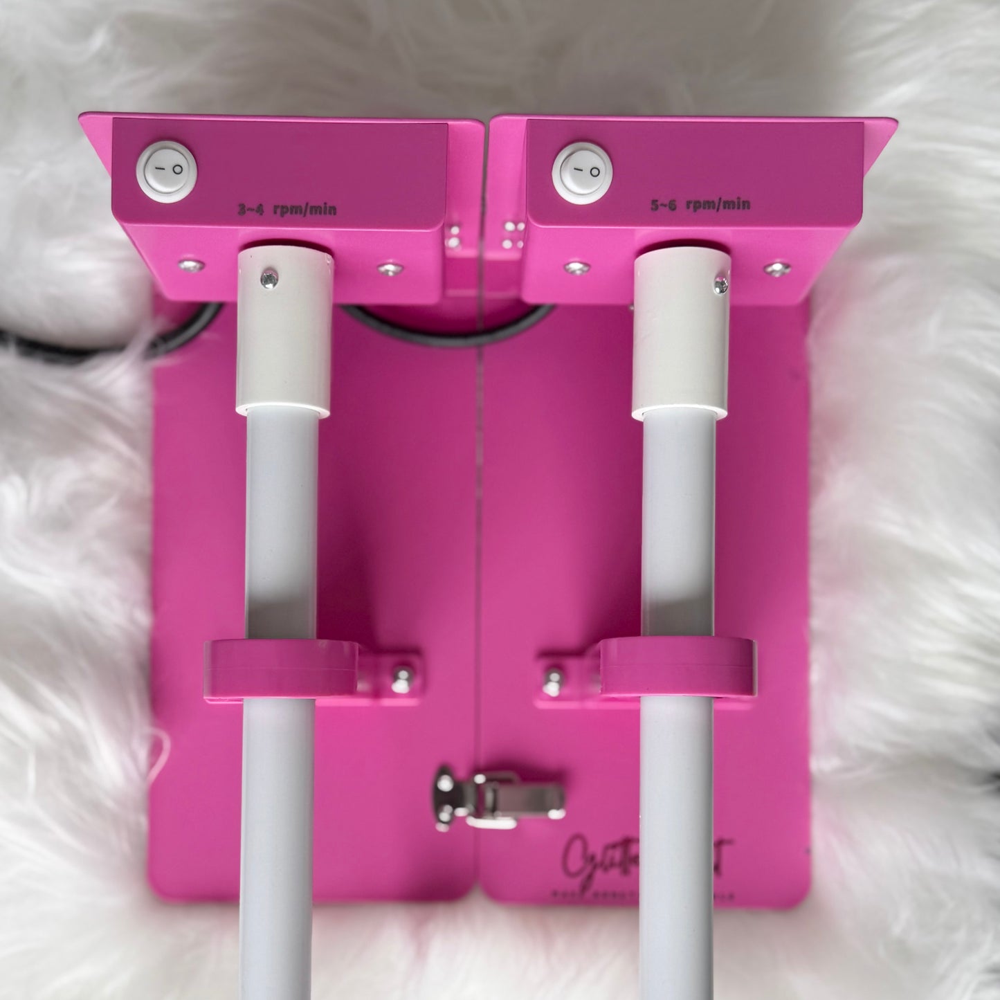 Dual-arm Tumbler Turner